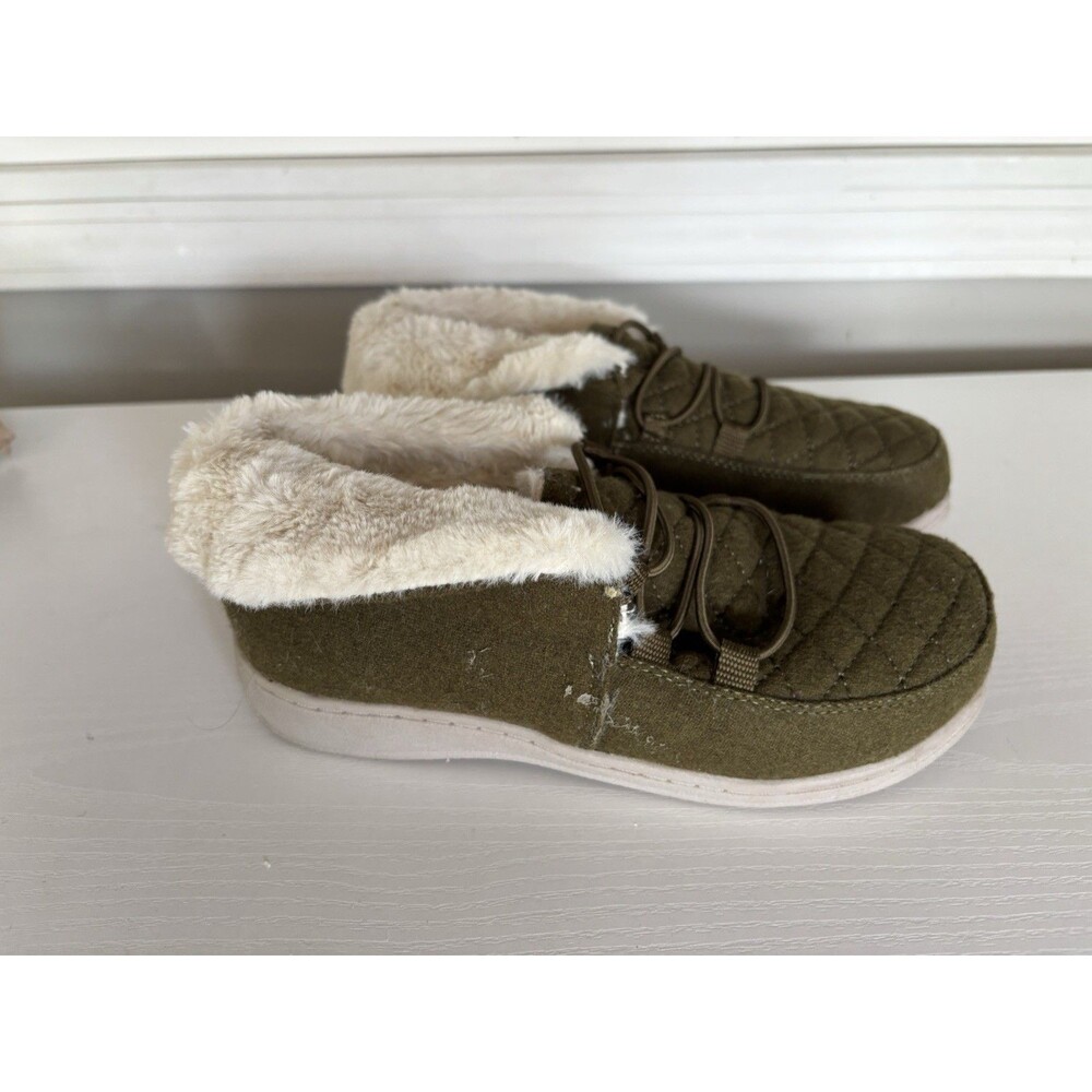 Vionic Indoor-Outdoor Flannel Slippers Believe Olive Size 5 Women’s